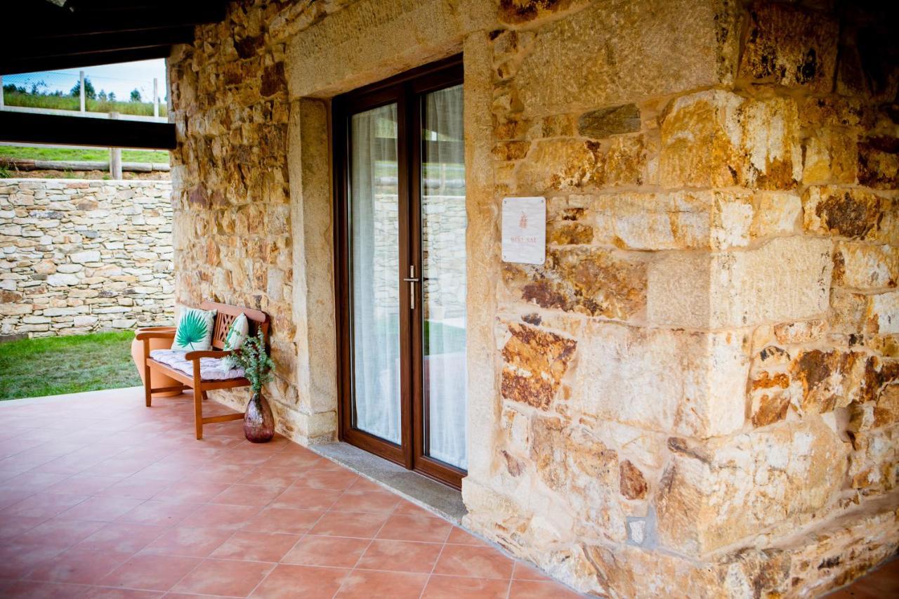 Mina Nai, Casa Rural 拉林 外观 照片